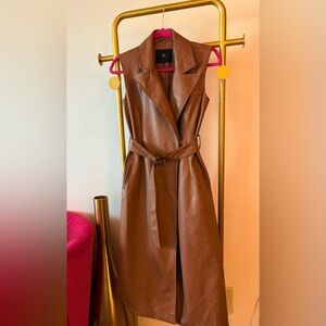 7 For All Mankind Sleeveless Faux-Leather Trench Vest/Jacket in Brown/Tan Color